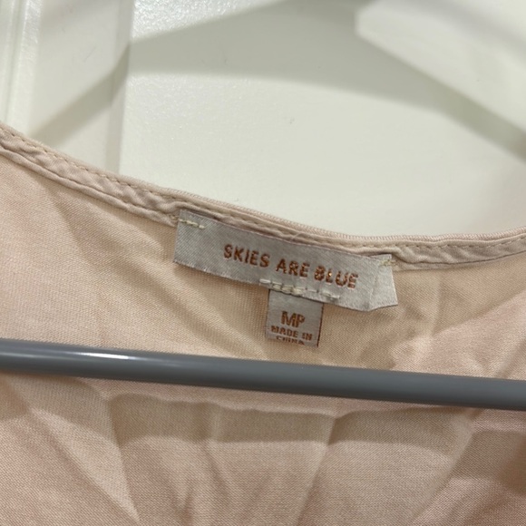 Skies Are Blue Tan Buttoned Bib Collar Blouse / C57 - Picture 2 of 4